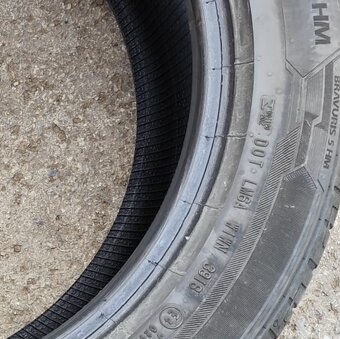 Barum Bravuris 5 215/50 R17 95Y, 5,5 mm,DOT3918,cena za 2 ks - 3