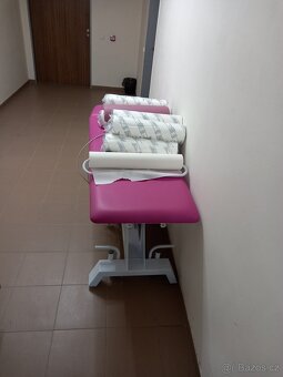 Rehabelitační masážní lehátko elektrické - 3
