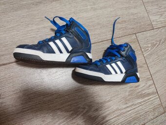 Vel.29 Quechua, Adidas, Superfit - 3
