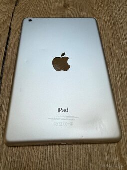 Apple iPad mini 16GB, model A1432 (funkční,rozbitý displej) - 3