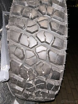 Prodám 5ks terenich org.pneu BFGoodrich Mud Terrain T/A - 3