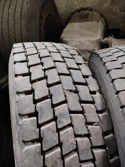 pneu 315/70r22,5 - 3