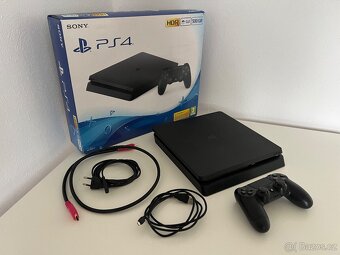 Prodám PlayStation 4 Slim 500GB - 3