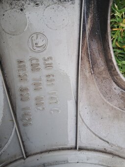 ORIG. POKLICE ŠKODA 15",Jen 1 KS, OR. C. 5J0601147C MHB - 3
