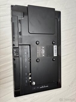 Karavanová TV Caratec CAV220P-D – 22”, 12V, DVD, DVB-T2, USB - 3