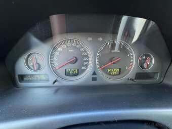 VOLVO V70 2007 2,4 D5 136kW - 3