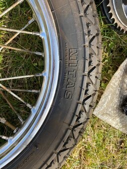 ORIGINÁL NEPOUŽITÉ ZADNÍ KOLO NA MOTOCYKL JAWA ČZ PANELKA - 3