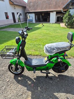 Prodám elektrický skútr - 3