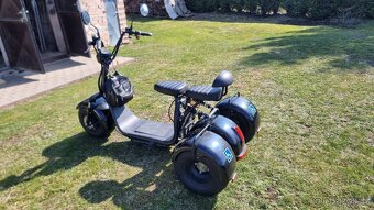 Prodám elektrickou tříkolku ECO WHEEL dvoumistnou - 3