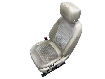 Sedačky světle béžová kůže alcantara VW Passat B7 kombi 2011 - 3