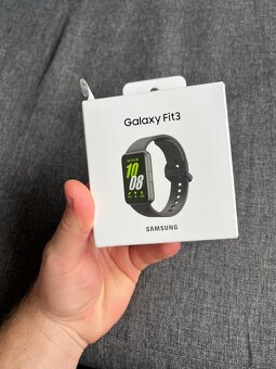 Samsung Galaxy Fit 3 NOVÉ - 3