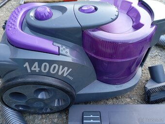 Bezsáčkový vysavač Tesco 1400 Wattů - 3