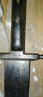 Tesak - 3