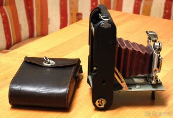 HUTTIG LIoyd SKLÁDACÍ fotoaparát - 3