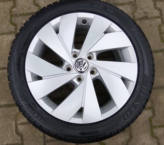 Zimní alu disky originální VW Golf VIII 5x112 R17 - 3