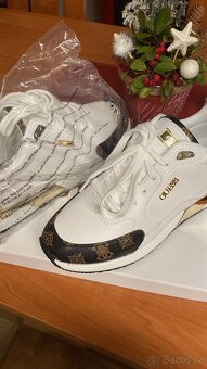 Sportovní značková obuv - 3