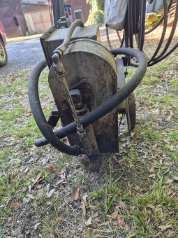 Kovofinis strikaci zarizeni - 3