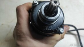 Startér NC700 - 3