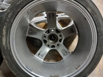 Originál alu Kola MOMO R18 5x120 - 3