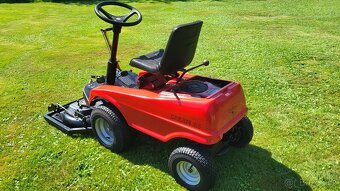 Značkový sekací zahradní traktor, motor Briggs 13Hp - 3