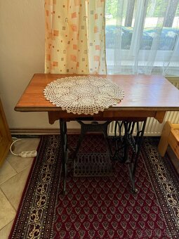 Šicí stroj - 3