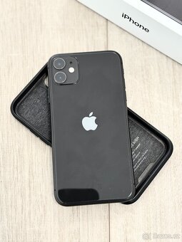 Apple iPhone 11 256GB černý - 3