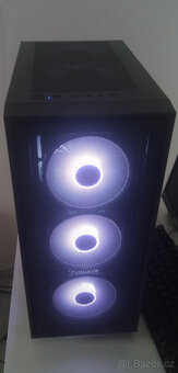 Herní PC s aRGB - Ryzen 7 2700X/RX 5700 XT/32GB/Win11 - 3