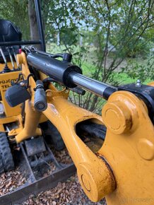 Prodám JCB 8008 rok 2017 240000kč s dph - 3