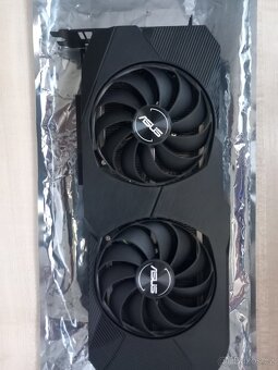 ASUS DUAL Radeon RX 5600 XT T6G EVO - 3