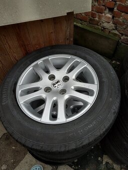 Alu kola Peugeot 4x108 r15 letni pneu - 3