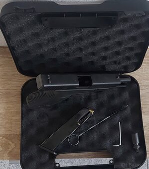 Plynová pistole Glock - 3