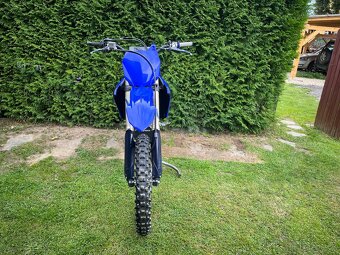 Yamaha YZF 250 - 3