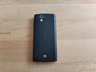 Sony xPeria Ray - 3