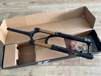 Vidlice Fox Factory 36 150mm Grip X2 29"- nova - 3