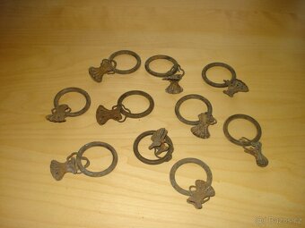 Staré mosazné kroužky - 3