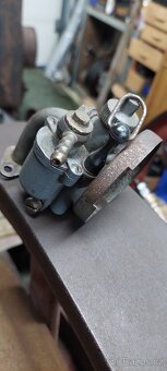 Karburátor levostranný Jawa 550 - 3