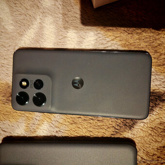 Motorola edge 60 neo nová - 3