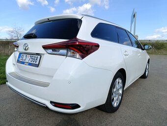 Toyota Auris - 3