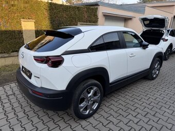 Mazda MX-30,E-Skyactiv -COSMO- výbava- TOP - 3