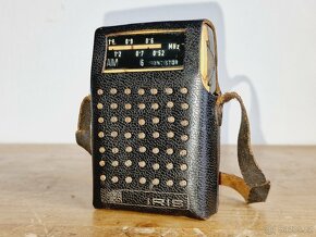Funkční tranzistorové rádio Tesla IRIS, typ 2712B, 1966/68 - 3