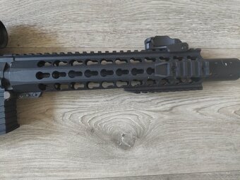 Prodám airsoftku m4 - 3