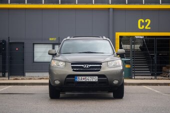 Hyundai Santa Fe - 3