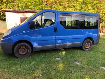 Renault Trafic 2.0, rok 2011 - 3