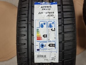 letní ALUTEC Freeze 7,5x19" 5x112 ET40 s pneu 225/40 R19 - 3