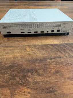 Xbox one S 512gb - 3