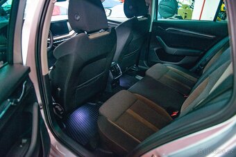 Škoda Octavia SCOUT 2,0Tdi nafta 147kw-4x4 DSG PANORAMA - 3