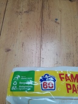 Prací kapsle Persil Disc 4v1 Color Deep Clean 60 PD - 3