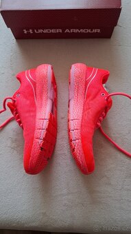Under Armour - 3