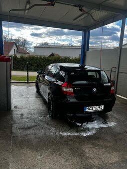 BMW 116i - 3