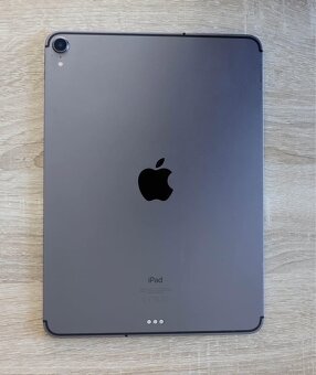 iPad 12.9 2TB M1 Wifi, CZ klávesnice, Apple Pencil - 3